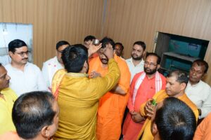 पूजन के पश्चात संभाली कमान