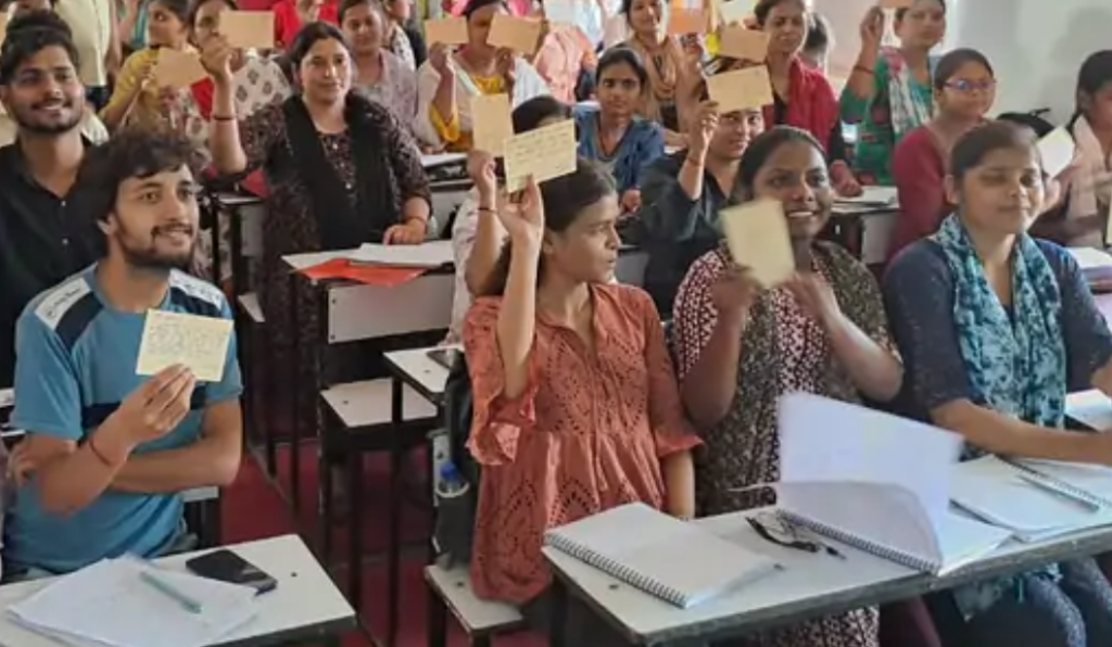 बलरामपुर में विवि की मांग ने पकड़ा जोर