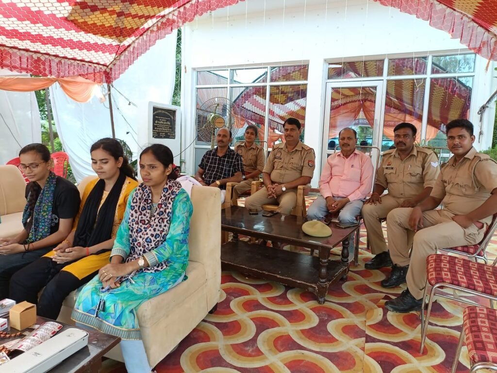 बार्डर पर मेडिकल वा पुलिस अलर्ट