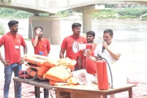 लक्ष्मी घाट पर माकड्रिल का कार्यक्रम सम्पन्न हुआ