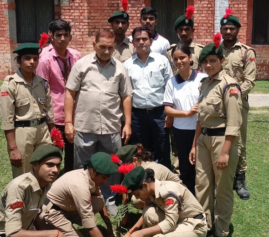 एन एस एस, एन सी सी कैडेटों