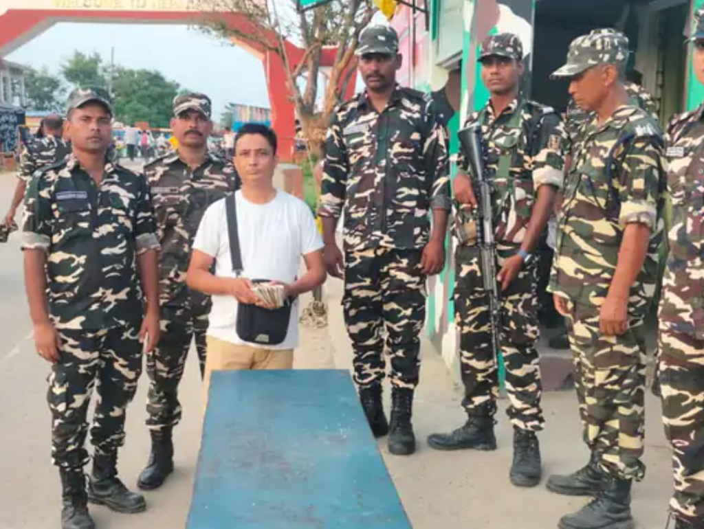 सिद्धार्थनगर में SSB ने पकड़ा, नेपाल से भारत में ला रहा था करेंसी