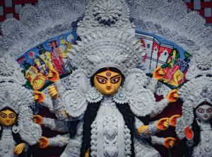 नवरात्रि का व्रत रखने जा रहे हैं तो पहले जान लीजिये ये नियम