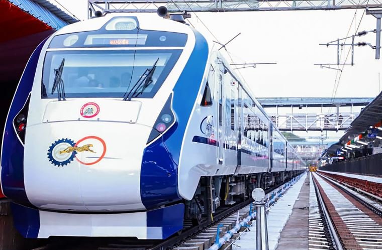 लखनऊ-पटना के बीच दौड़ेगी वंदे भारत एक्सप्रेस