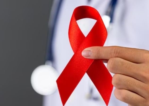 क्यों मनाया जाता है वर्ल्ड एड्स डे और क्या है इस साल की थीम