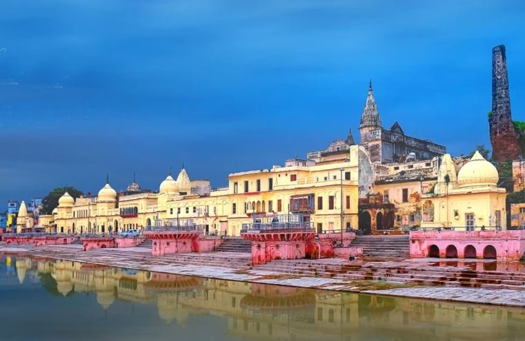 अयोध्या में जल्द ही राम की पैड़ी पर बनेगी मुंबई के जुहू जैसी 'चौपाटी'