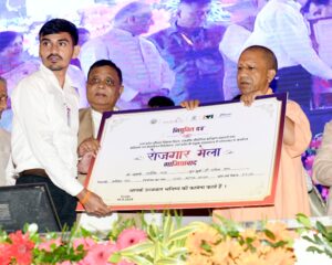 बेटियों के साथ दरिंदगी करने वालों का गैंग बन चुकी है सपा: सीएम योगी