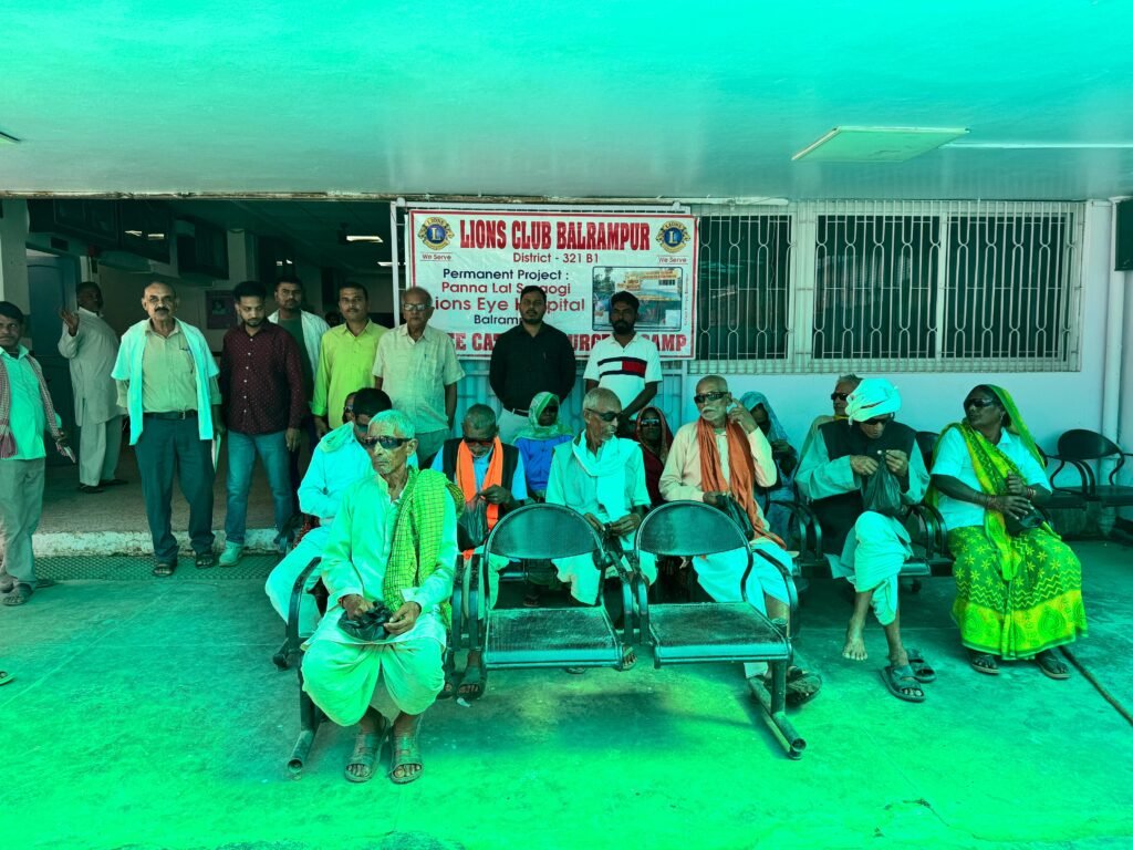 निःशुल्क 160 मरीजों का किया गया नेत्र परीक्षण
