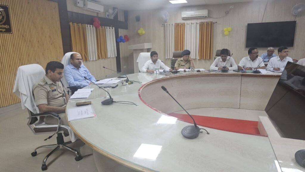 आपराधिक मामलों में सख्त कार्रवाई के निर्देश