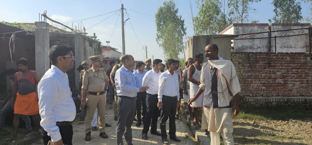 डीएम ने किसानों से किया सीधा संवाद