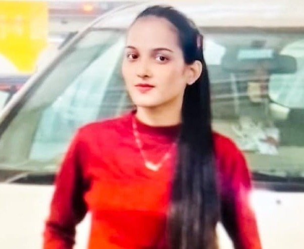 लखनऊ में हनी ट्रैप गिरोह की सरगना आतिका सिद्दीकी गिरफ्तार