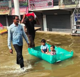 गोमती का पानी बढ़ा, फैजुल्लागंज में बढ़ी मुश्किलें।